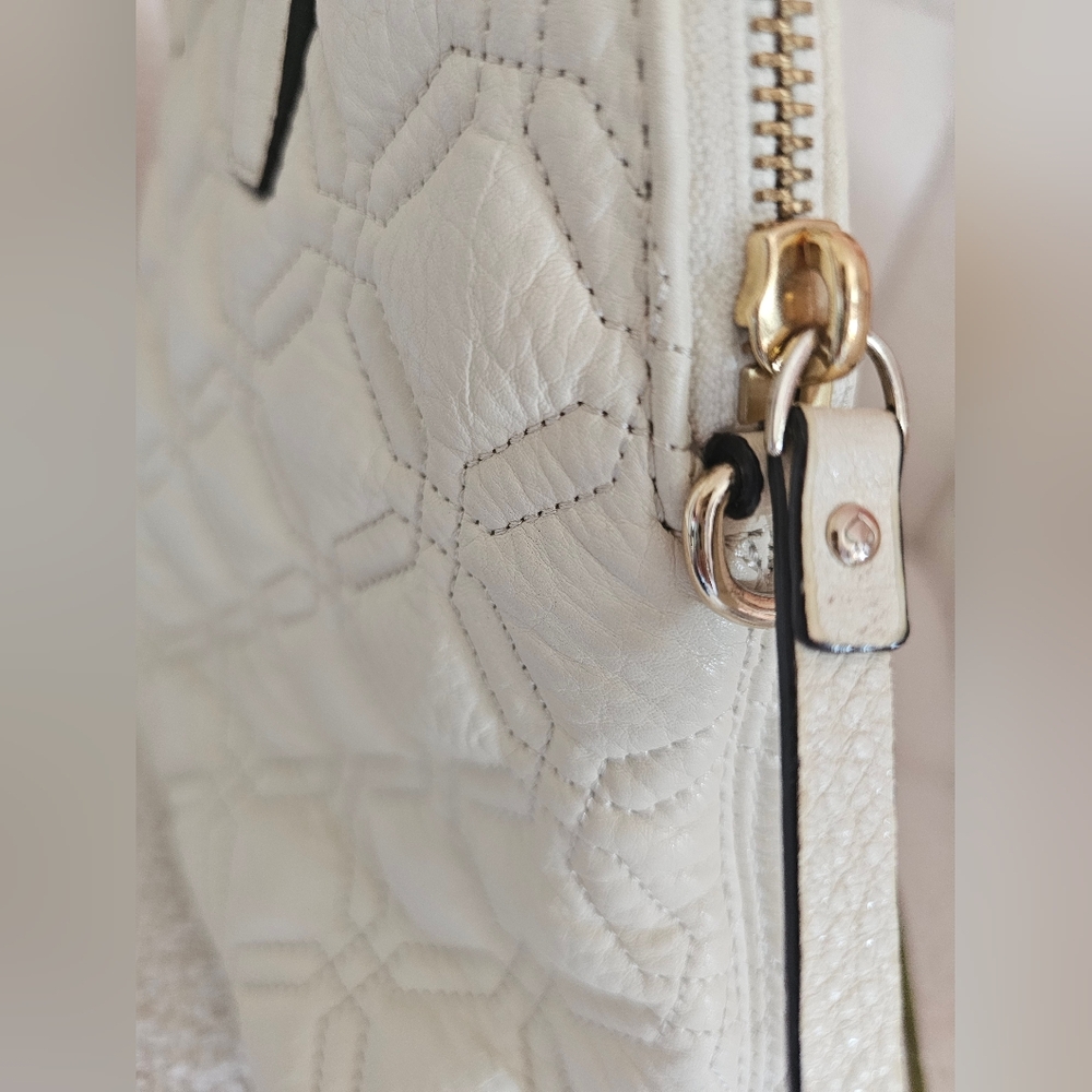 Kate Spade Quilted Story Line Bag - Picture 5 of 13